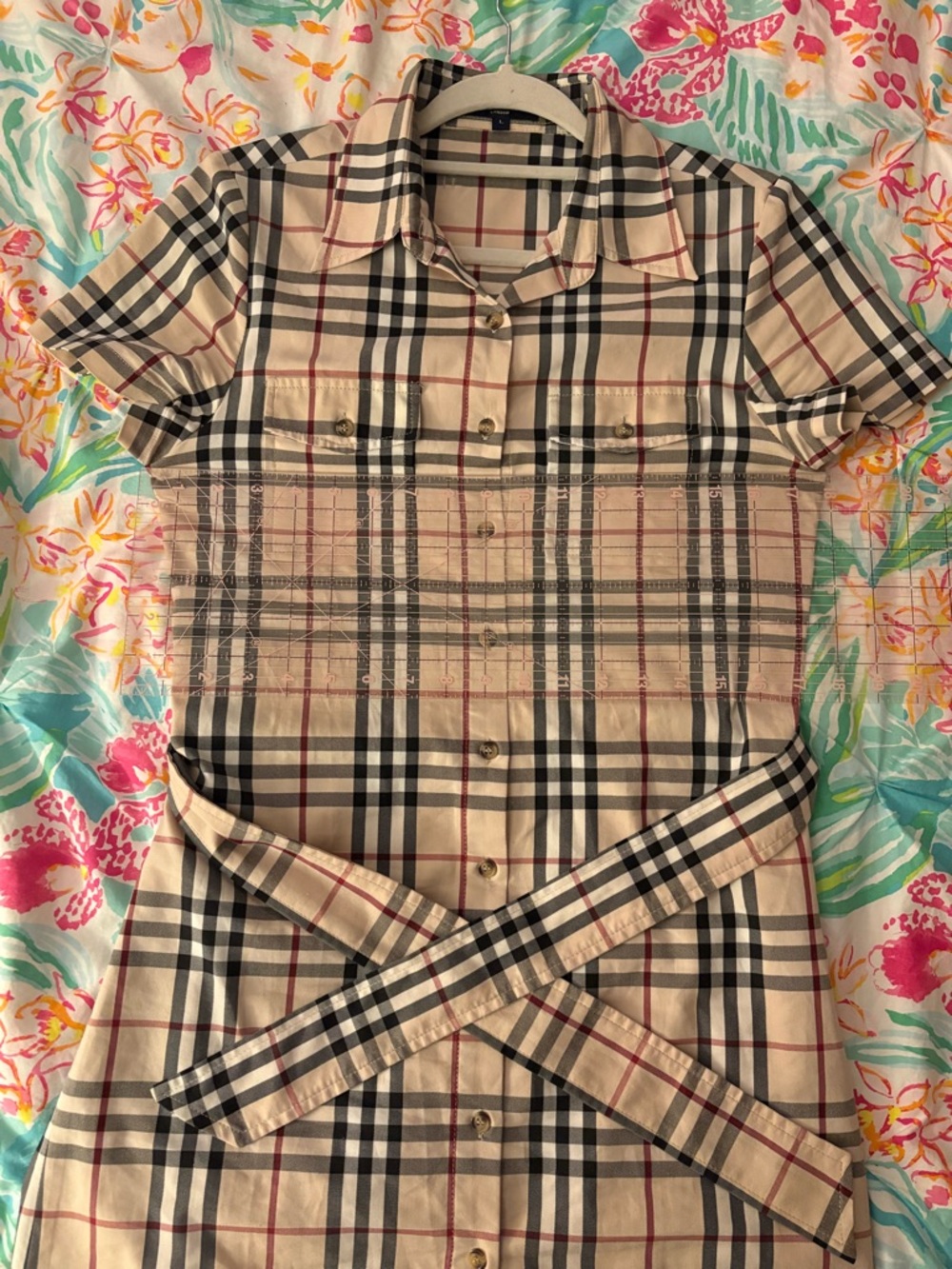 BURBERRY Beige Plaid Button-Front Shirt Dress with Belt - Picture 6 of 12